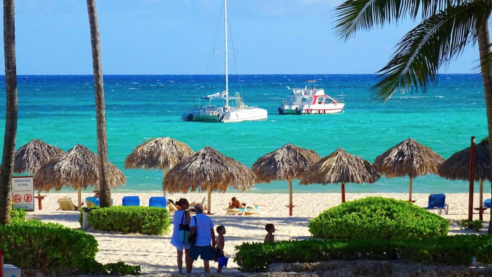 Sol Caribe Suites - Playa Los Corales - Beach Club, Wifi, Swimming Pool Punta Cana Exterior photo